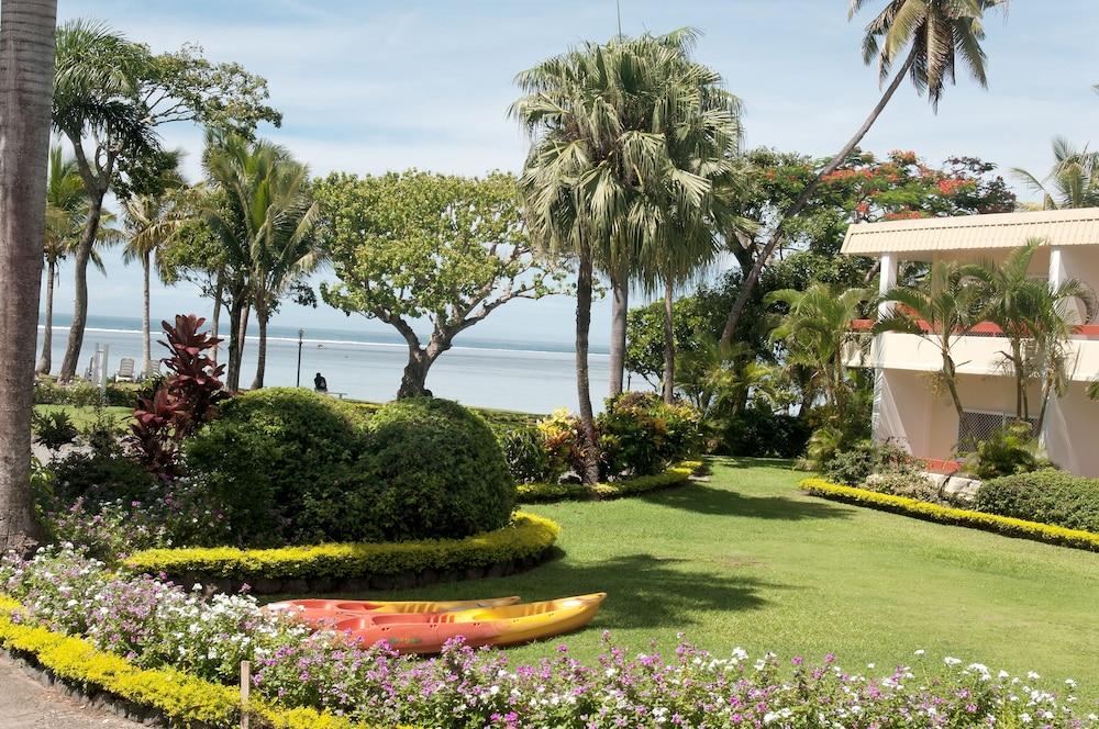 Bedarra Beach Inn Korotogo Exterior photo