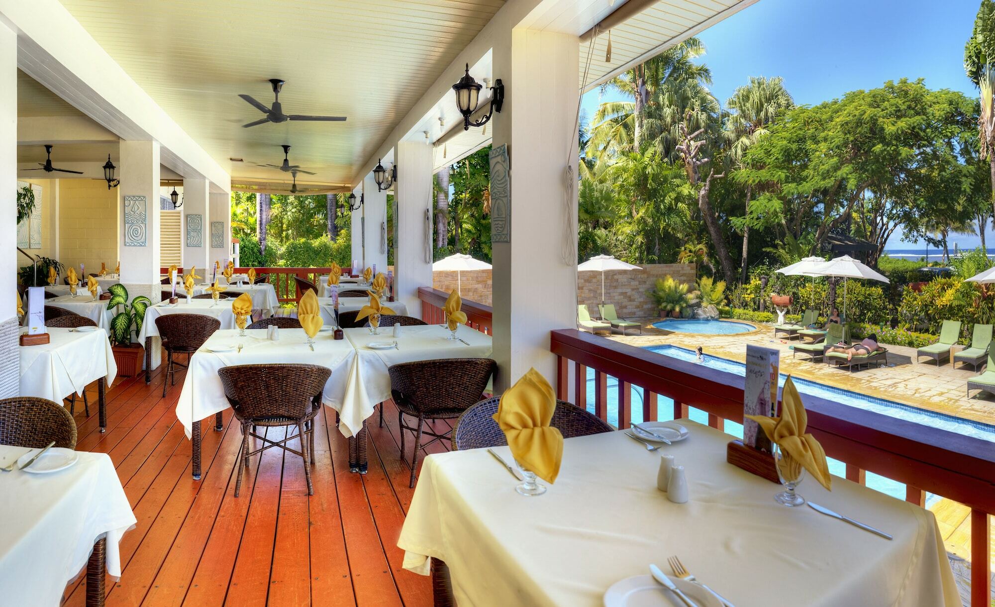 Bedarra Beach Inn Korotogo Exterior photo